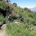 Ragazzi in mountain bike